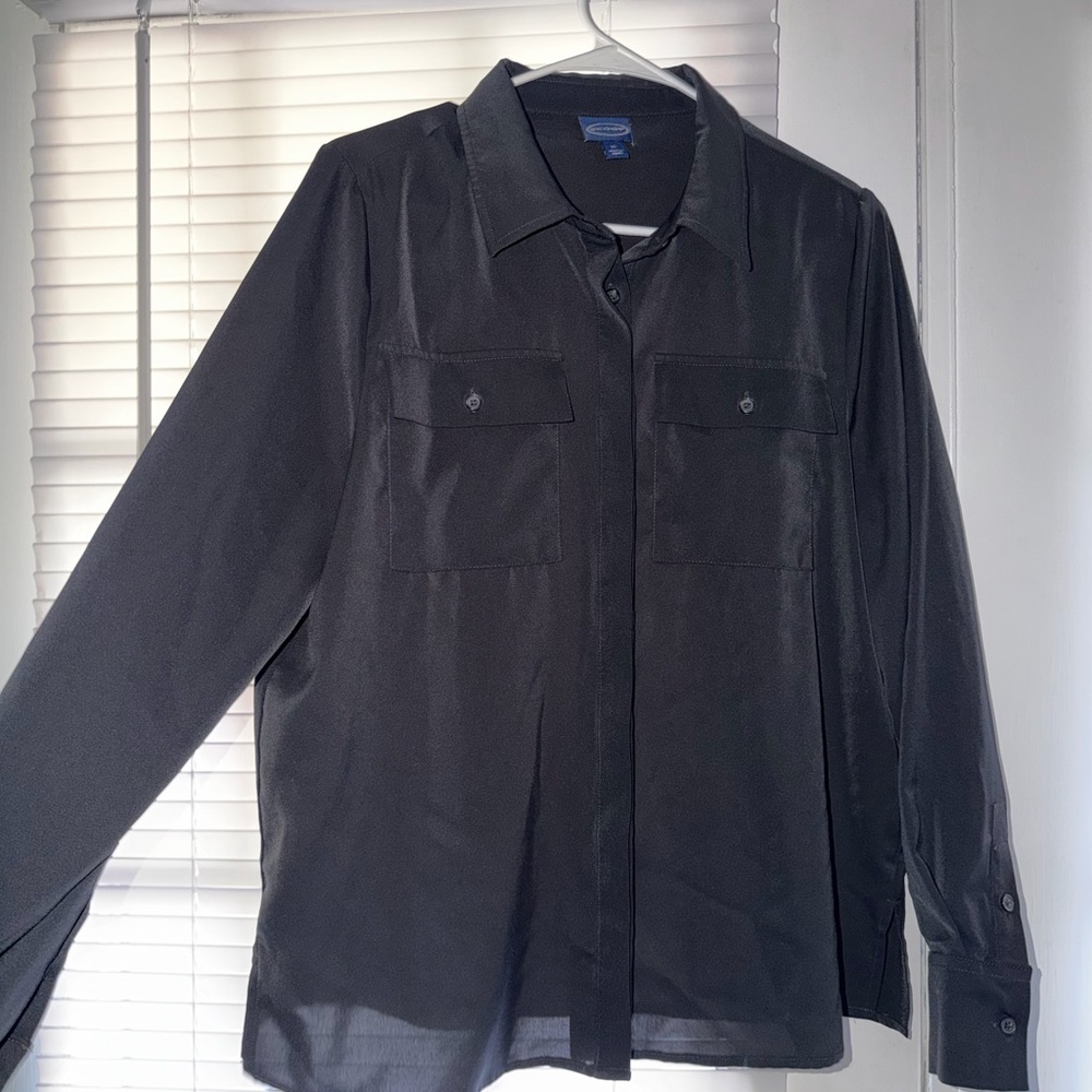 Scoop NYC Black Button-Front Collar Blouse